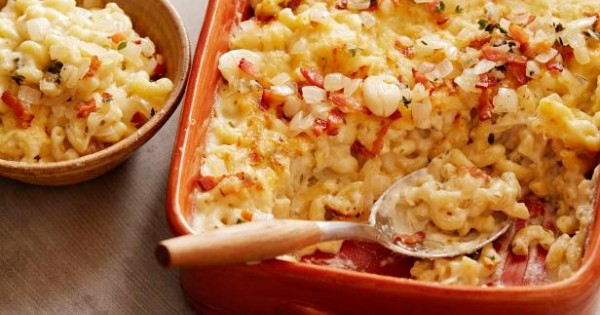 Mac 'N Cheese with Bacon and Cheese